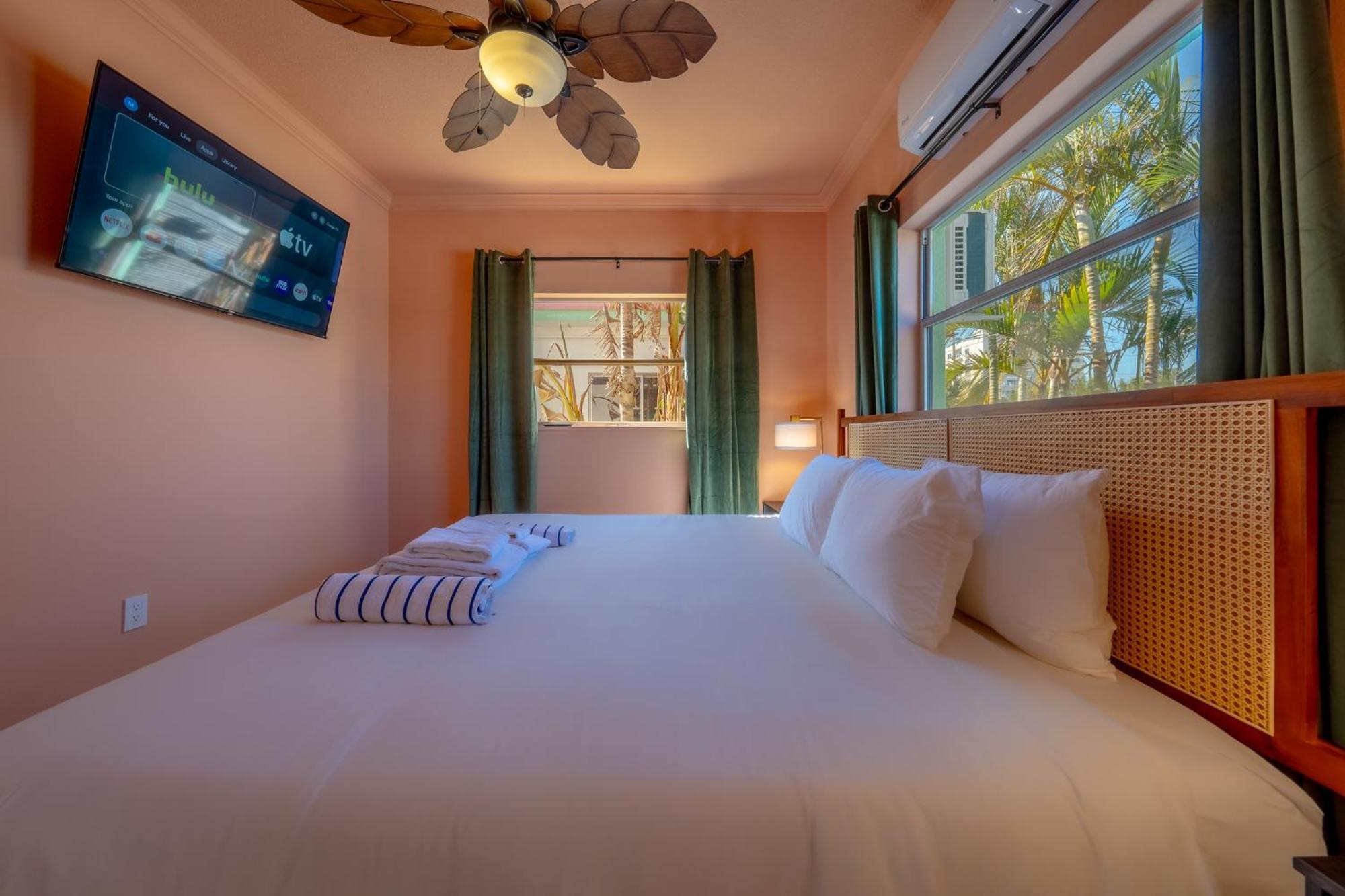 Monaco Vacation Rentals Clearwater Beach Eksteriør bilde
