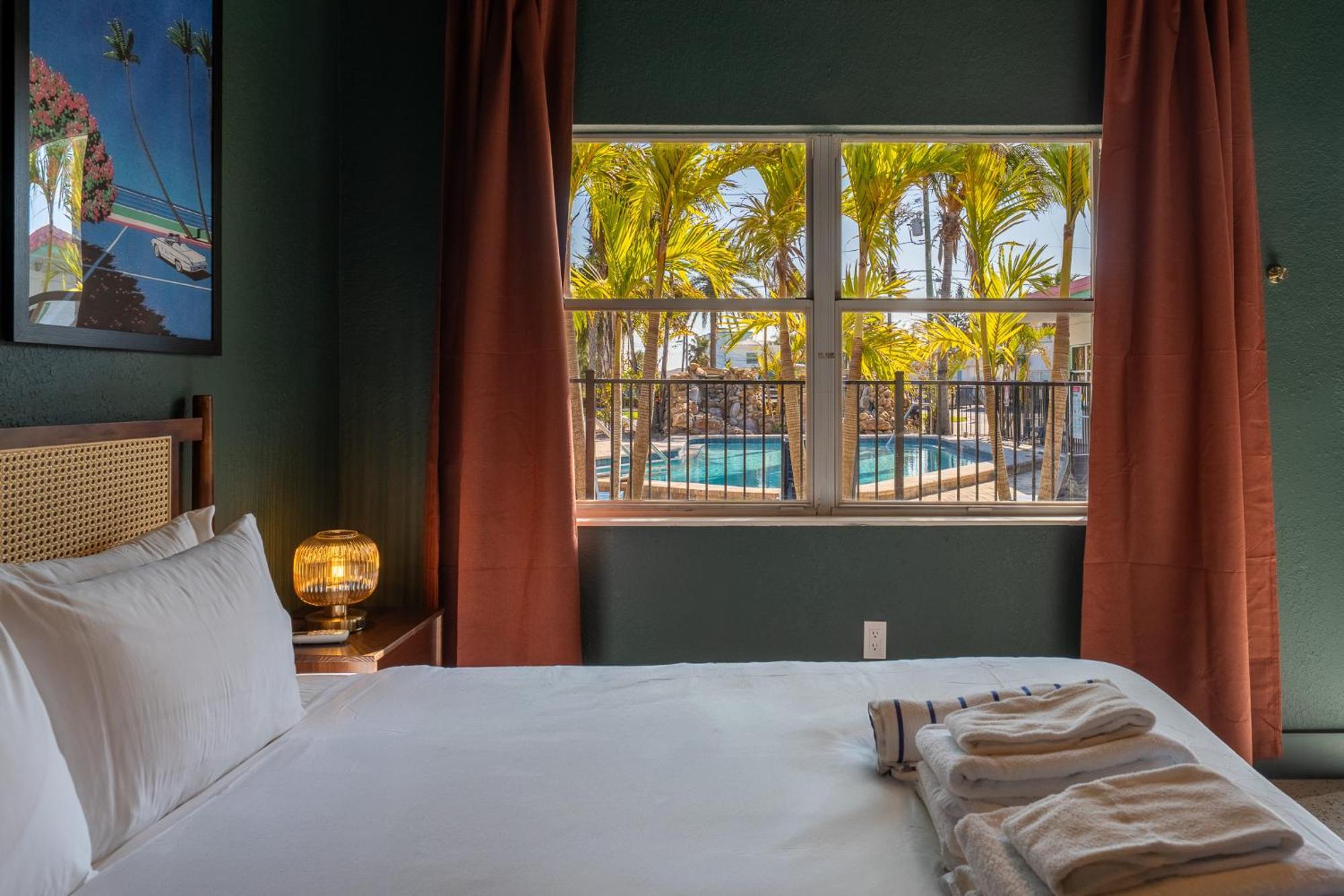Monaco Vacation Rentals Clearwater Beach Eksteriør bilde